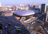 "랜드마크, 정치적 발판 목적 아닌 지역 맥락 담아야" [표심이 띄운 랜드마크의 명암 ③]