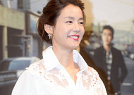 김지호, 도서관 책 밑줄 사진 파장…과거 사례까지 파묘