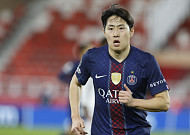 챔스 녹아웃 플레이오프 결과…16강 진출팀은?