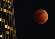 정월대보름 개기월식 블러드문 놓쳤다면…다음은 언제?