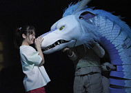 장인정신으로 구현한 애니의 감동 ‘센과 치히로의 행방불명’