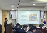 [현장에서] 장기요양보험 17년, 초고령사회 돌봄 체계 ‘새 과제’