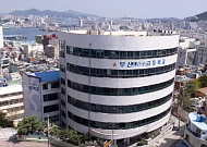 곽규택 보좌진, 학교법인 감사 겸직 논란…8억 횡령 후 45억 지원사업까지 불신 확산