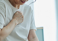 일교차·미세먼지 겹친 봄철…심혈관 질환 위험 커지는 이유는? [e건강~쏙]