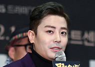 ‘성추행 논란’ 배우 한지상 강사 임용 철회