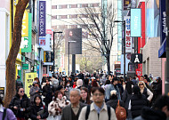 “옷가게·부동산 지고 학원·병원 떴다”… 확 바뀐 서울 골목상권 [서울상권 3년 지형도 ①]