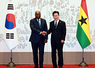 한·가나, 기후변화·AI·해양안보 협력 확대…협정·MOU 3건 체결