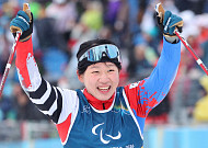 김윤지, 한국 선수 최초로 단일대회 메달 5개 '위업'