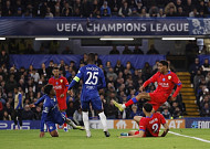 이강인 교체 출전…PSG, 첼시 3-0 완파하고 UCL 8강 안착