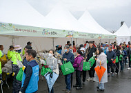 순천시 '나눠주기' 구름인파...통기타 등 문화공연도