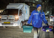 해롤드 로저스 쿠팡 대표, 새벽배송 체험⋯“안전ㆍ선진적 업무여건 조성”