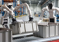 [단독] LG CNS, ‘피지컬웍스’ 상표 출원…피지컬 AI 시장 겨냥 ‘로봇 플랫폼’ 나오나