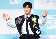 신화 김동완, MC딩동 옹호글 삭제⋯대중은 싸늘 "폭행 옹호가 실수?"