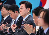 부동산 정책 신뢰 확보부터⋯李 대통령, ‘다주택 공직자’ 배제 지시 [종합]