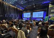 “복지 넘어 산업으로”… AI 시대 시니어 비즈니스 해법