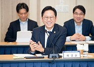 배경훈, '4대 과기원-지역 AX 협력기업' 업무협약식…'카카오 AI 돛' 등 500억 투입