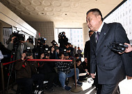 김영환 ‘컷오프’ 가처분 심문…“자의적 판단” vs “자율 영역”