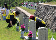 위기마다 손 보태온 오뚜기...“임직원 봉사활동 시간 2만시간 넘어”[CSR, 기업의 온기⑪]