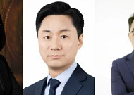 “젊은층 소확행·보상 소비 결과물...스테디·유행 상품 병행전략 필요”(전문가 분석)[불황을 먹다, 한 입 경제]