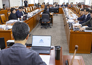 5월 1일 노동절, ‘전 국민 공휴일’ 되나...달라지는 점 4가지