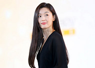 전지현 시모, BTS 영어 저격 해명…"10년 차 아미가 비난하겠나"