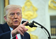 원·달러 NDF 1506.9/1507.3원, 1.35원 상승..트럼프 강경발언과 TACO