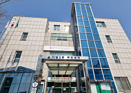 가양2동 주민, 출국 앞두고 이웃사랑 실천…1000만원 기부