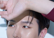 무대에서 즐거움을 전하는 국민 끼쟁이, 트로트가수 김수찬