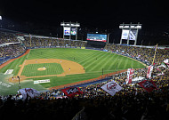 "주말 야구 개막·농구 경기 겹쳐" …서울시, 대중교통 이용 당부