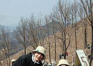 유한킴벌리,  ‘우리강산 푸르게 푸르게 신혼부부 나무심기’ 개최 [포토]