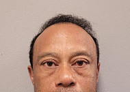 '골프 황제' 우즈, 자택 인근서 약물ㆍ음주 운전 체포…머그샷 공개