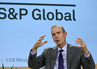 글로벌 석유기업 CEO들 “이란 전쟁 끝나도 유가 높을 듯”