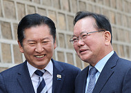 정청래, 대구시장 출마 김부겸에 “꼭 이기고 돌아오라”