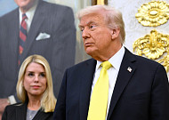 트럼프, 내각 개편 저울질…“美 상무장관 등에 불만”