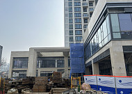 공사장 덮친 건설자재난⋯5월 ‘셧다운 공포’ 확산 [건설현장 중동발 비상①]