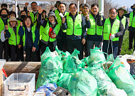 한전KDN, 영산강 일대 '물사랑 플로깅' 전개