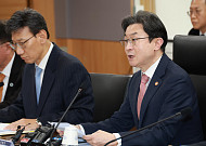 중동 사태로 석화·정유업계 직격탄… 27조 정책금융 긴급 수혈