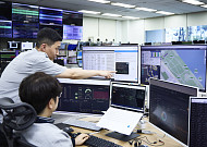 SKT, 벚꽃 축제 인파에도 안정적 통신 서비스…AI 관제 시스템 적용