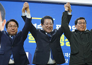 '김영록 후보 ' 전남 동부권 표심 집단지지...공약·인물 등 결합 효과 커