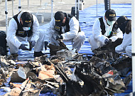 정부, 12·29 여객기 참사 현장 전면 재수색…민·관·군·경 250명 투입 [종합]