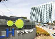 LH 공공임대 대기 9만명인데 올해 공급은 7779가구 뿐…“10년 기다려도 못 들어간다”
