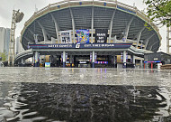 거리낌 없던 팬 비하…최충연 막말까지 덮친 롯데