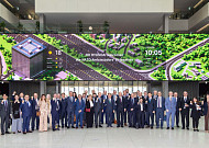 나토 주재 대사단, HD현대 글로벌R&D센터 찾아 첨단 기술력 확인