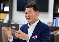해운대 김성수 구청장, 30억 부정 대출 의혹…정치권 전면전 돌입