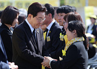 李대통령 "국민 지키는 나라 만들것" …세월호 기억식 역대 대통령 첫 참석