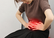 봄철 옆구리 통증, 단순 근육통 아닐 수도…‘이 질환’ 주의 [e건강~쏙]