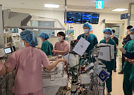 서울아산병원, 선천성 폐기형 신생아 에크모 달고 수술 성공