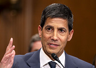 독립성은 강조, 금리는 침묵…워시의 줄타기 [포스트 파월 시험대]