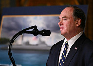 美 해군장관 사임…전쟁 와중에 군 수뇌부 2명 잇달아 교체