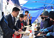 이병권 중기 2차관, 양동통맥축제 방문..."전통시장 연계 확대해 지역경제 활성화"